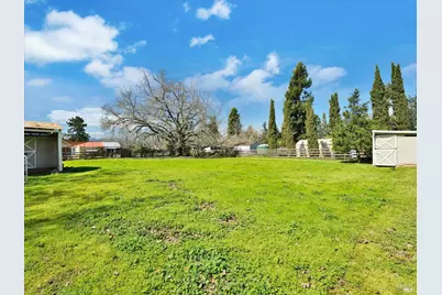 2060 Hagen Road, Napa, CA 94558 - Photo 14