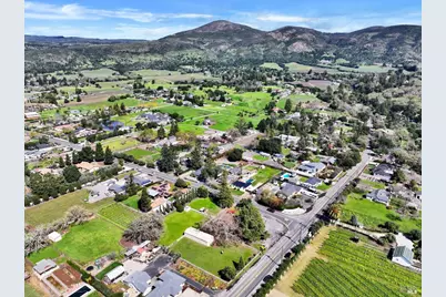 2060 Hagen Road, Napa, CA 94558 - Photo 6