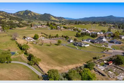 416 Royal Meadows Court, Santa Rosa, CA 95404 - Photo 46