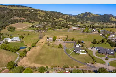 416 Royal Meadows Court, Santa Rosa, CA 95404 - Photo 6