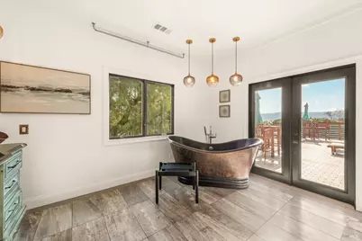 2135 E 2nd Street, Benicia, CA 94510 - Photo 40