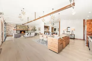 2135 E 2nd St, Benicia, CA 94510 - Photo 22