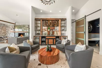 2135 E 2nd Street, Benicia, CA 94510 - Photo 28