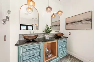 2135 E 2nd St, Benicia, CA 94510 - Photo 38