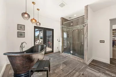 2135 E 2nd Street, Benicia, CA 94510 - Photo 42