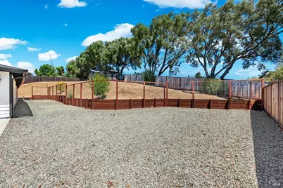 2135 E 2nd Street, Benicia, CA 94510 - Photo 94