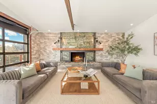 2135 E 2nd St, Benicia, CA 94510 - Photo 10