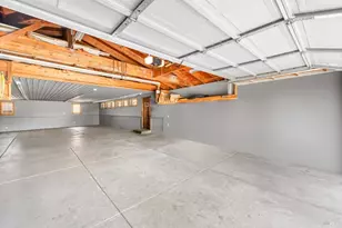 2135 E 2nd St, Benicia, CA 94510 - Photo 98