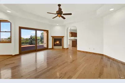 2136 Vineyard Hills Court, Vacaville, CA 95688 - Photo 16