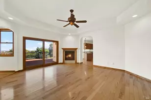 2136 Vineyard Hills Ct, Vacaville, CA 95688 - Photo 16