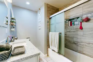 380 Irwin Ln, Santa Rosa, CA 95401 - Photo 36