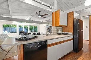701 Appleberry Dr, San Rafael, CA 94903 - Photo 12