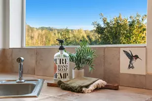 12303 Margie Ln, Glen Ellen, CA 95442 - Photo 16