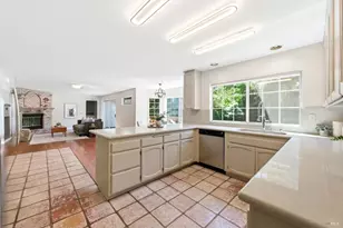 121 Main Dr, San Rafael, CA 94901 - Photo 16