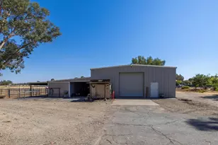 7672 Country Ln, Vacaville, CA 95688 - Photo 2