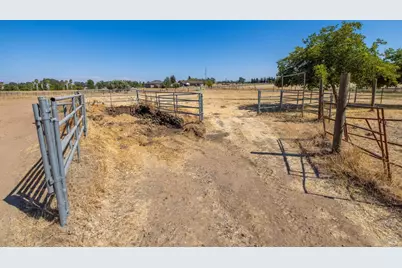 7672 Country Lane, Vacaville, CA 95688 - Photo 48