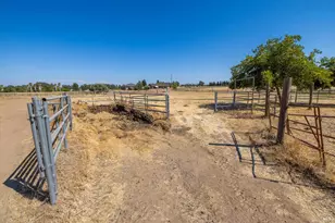 7672 Country Ln, Vacaville, CA 95688 - Photo 48