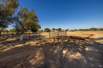 7672 Country Lane, Vacaville, CA 95688 - Photo 48