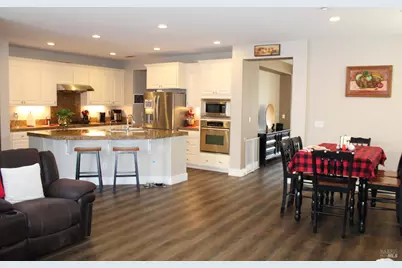 150 Hearthstone Drive, American Canyon, CA 94503 - Photo 6