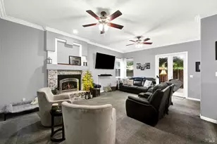 230 Sparrow St, Vacaville, CA 95687 - Photo 28