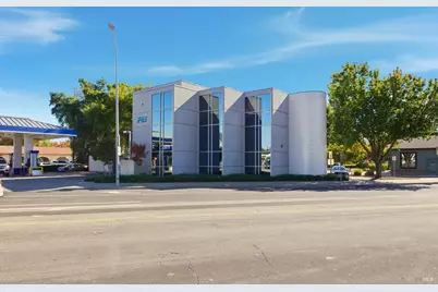 425 Merchant Street, Vacaville, CA 95688 - Photo 2