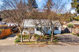 321 Roosevelt St, Napa, CA 94558 - Photo 2