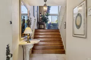 32 Greenside Way, San Rafael, CA 94901 - Photo 4