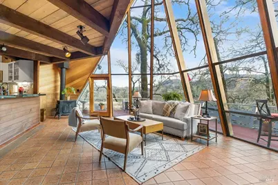 10045 Loch Haven Drive, Santa Rosa, CA 95404 - Photo 4