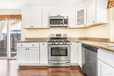 8902 Oak Trail Drive, Santa Rosa, CA 95409 - Photo 20