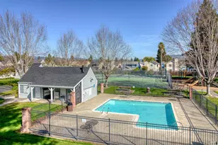 8356 Windmill Farms Dr, Cotati, CA 94931 - Photo 2