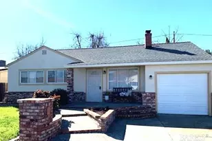 365 Acacia St, Vacaville, CA 95688 - Photo 1