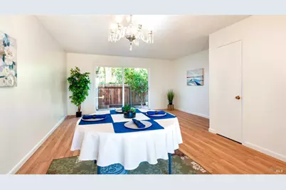 580 Santa Alicia Drive, Rohnert Park, CA 94928 - Photo 2