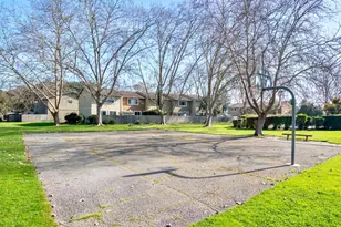 580 Santa Alicia Dr, Rohnert Park, CA 94928 - Photo 22