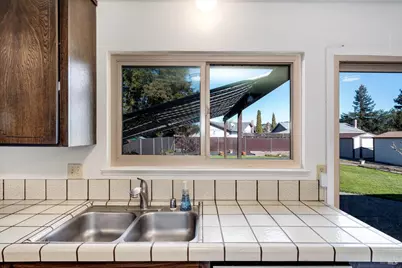 1477 Russell Avenue, Santa Rosa, CA 95403 - Photo 20
