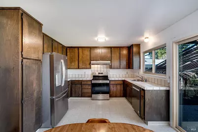 1477 Russell Avenue, Santa Rosa, CA 95403 - Photo 16