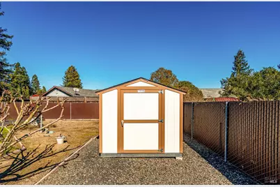 1477 Russell Avenue, Santa Rosa, CA 95403 - Photo 40