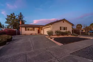 1477 Russell Ave, Santa Rosa, CA 95403 - Photo 1