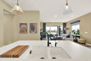 2282 Solace Vis, Fairfield, CA 94533 - Photo 18