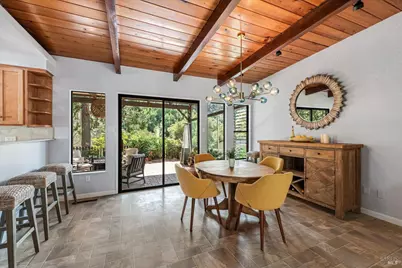 3990 Fairway Avenue, Oakland, CA 94605 - Photo 10