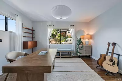 3990 Fairway Avenue, Oakland, CA 94605 - Photo 20