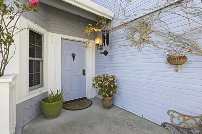 46 Mariners Circle, San Rafael, CA 94903 - Photo 2