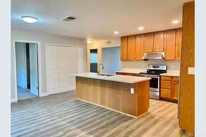 849 Finch Way, Fairfield, CA 94533 - Photo 8