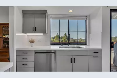 641 Lois Lane, El Sobrante, CA 94803 - Photo 24