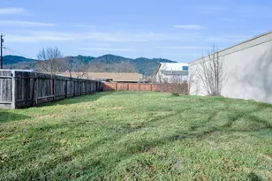 160 Thomas St, Ukiah, CA 95482 - Photo 24