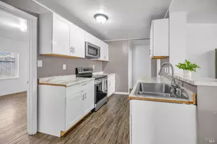 160 Thomas St, Ukiah, CA 95482 - Photo 8