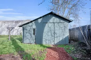 160 Thomas St, Ukiah, CA 95482 - Photo 26