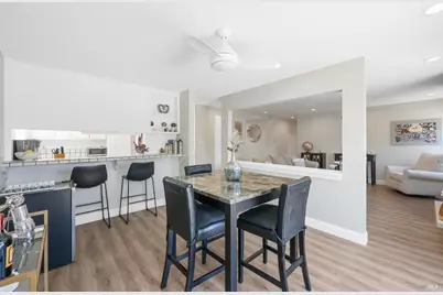 38 San Ramon Way, Novato, CA 94945 - Photo 12