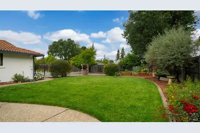 3 Miranda Court, Novato, CA 94947 - Photo 4