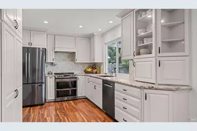 3 Miranda Court, Novato, CA 94947 - Photo 24