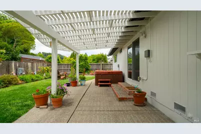 3 Miranda Court, Novato, CA 94947 - Photo 10